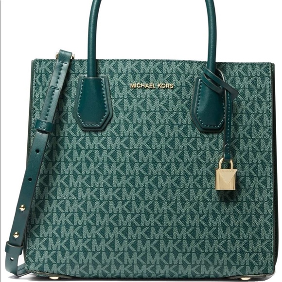 👜💕- NWT Michael Kors Medium Messenger - Picture 5 of 7